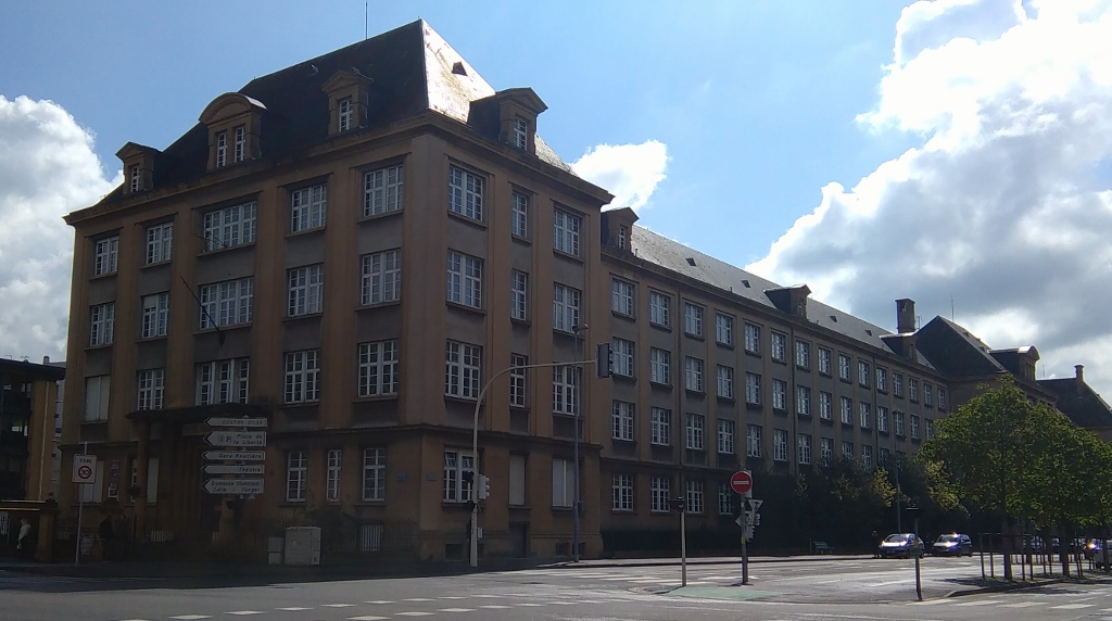 Lycée Hélène Boucher